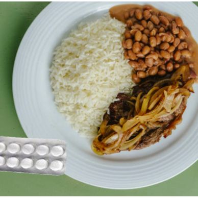 cetoconazol após refeição